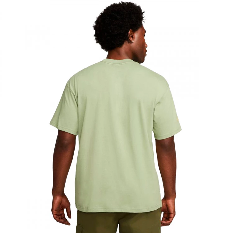 camiseta-nike-sportswear-sole-craft-oil-green-1