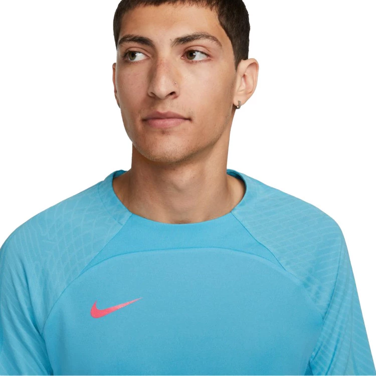camiseta-nike-dri-fit-strike-baltic-blue-baltic-blue-hyper-pink-2