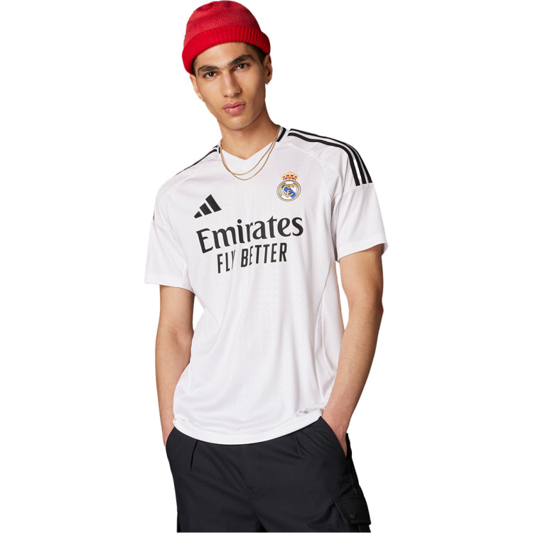 Real Madryt 2024-2025 W domu