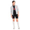 Kurtka Nike Liverpool FC 2024-2025 dla Kids przed meczem