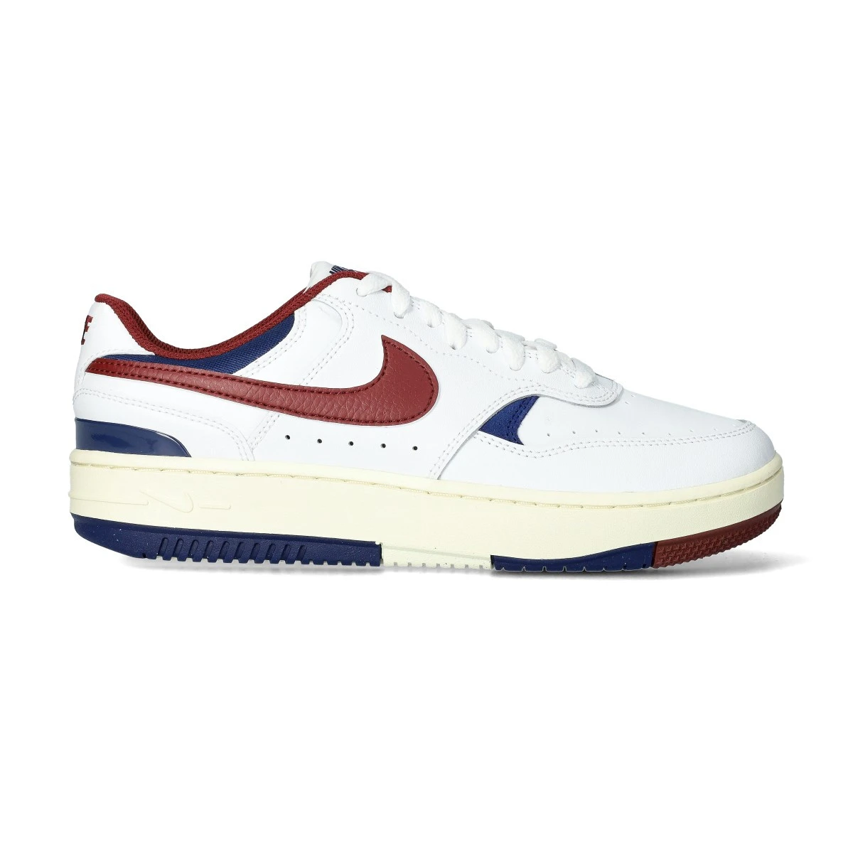 Nike - Obuwie sportowe Gamma Force Mujer, Mujer, White-Dk Team Red-Blue Void-Coconut Milk, 5,5 USA