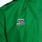 Kurtka Hummel Real Betis dla Kids 2024-2025 przed meczem