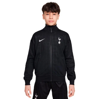 Kurtka Tottenham Hotspur FC 2025-2026 dla Kids przed meczem