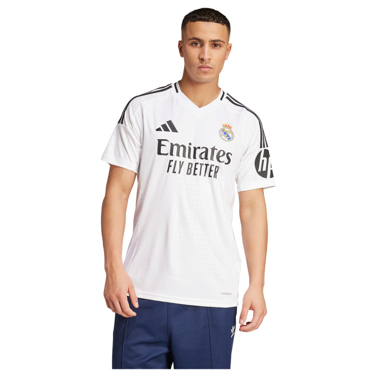 Real Madryt 2024-2025 W domu