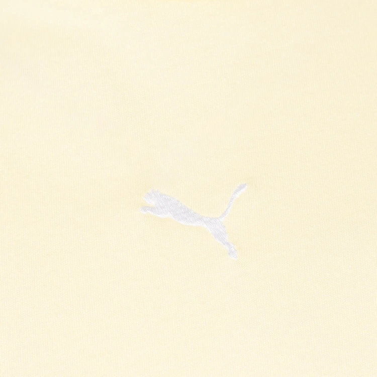 camiseta-puma-essentials-relaxed-mujer-gold-moon-3