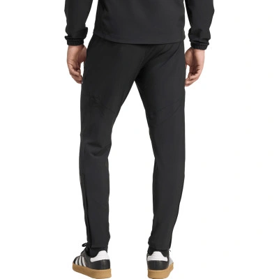 Długie spodnie Manchester United 2025-2026 Odzież kibica