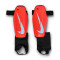 Nagolenniki Nike Charge Guard Niño