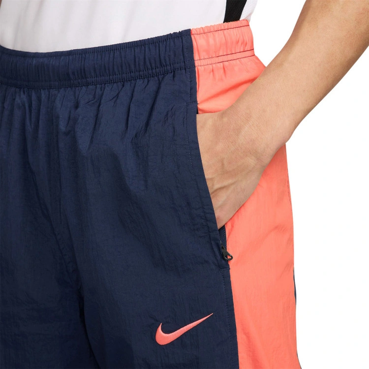 pantalon-largo-nike-fc-barcelona-fanswear-2025-2026-midnight-navy-lt-wild-mango-bright-mango-no-s-2