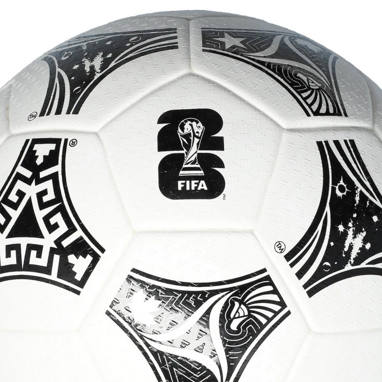 balon-adidas-mundial-trionda-2026-mash-up-white-black-6