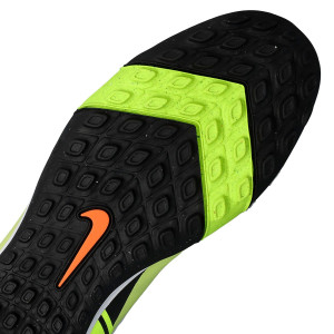 ZEWNĘTRZNA PODESZWA-3