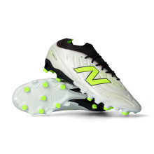 Buty piłkarskie New Balance Tekela Team Low Laced FG V5
