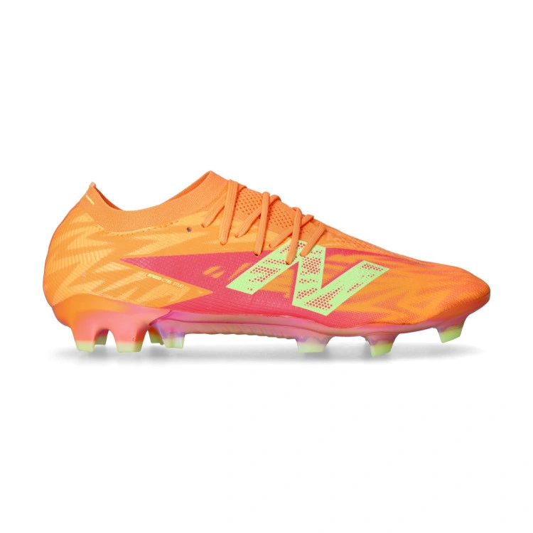 bota-new-balance-furon-elite-fg-v8-hot-mango-1