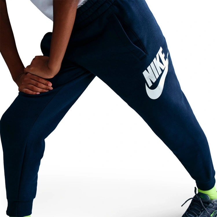 pantalon-largo-nike-club-fleece-jogger-nino-midnight-navy-metallic-silver-3