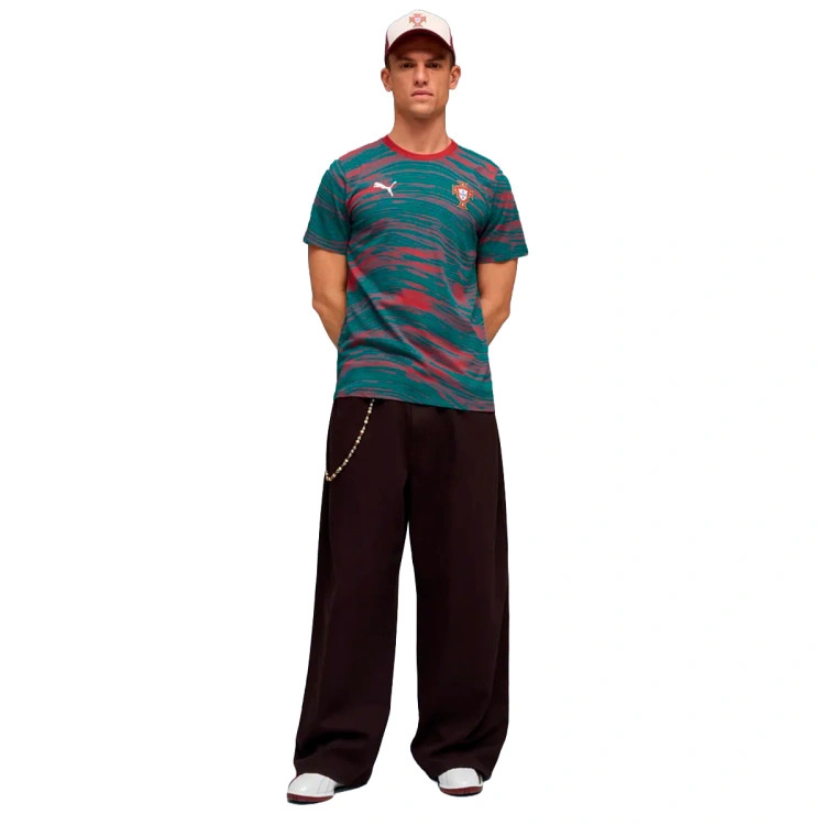 camiseta-puma-portugal-fanswear-mundial-2026-club-red-green-lagoon-2