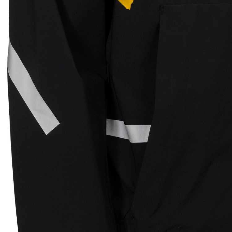 chaqueta-adidas-avengers-real-madrid-pre-match-2025-2026-black-7