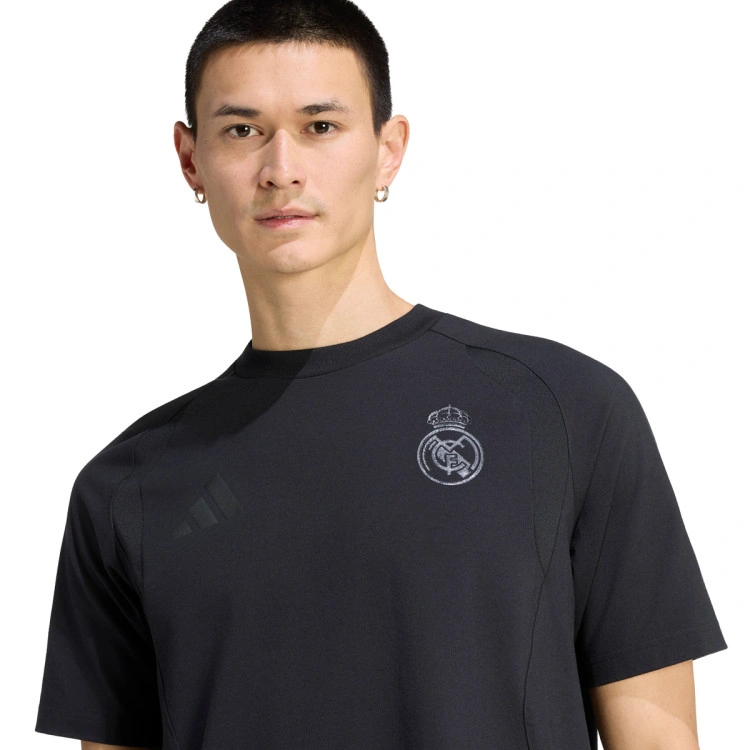 camiseta-adidas-real-madrid-fanswear-2025-2026-black-2