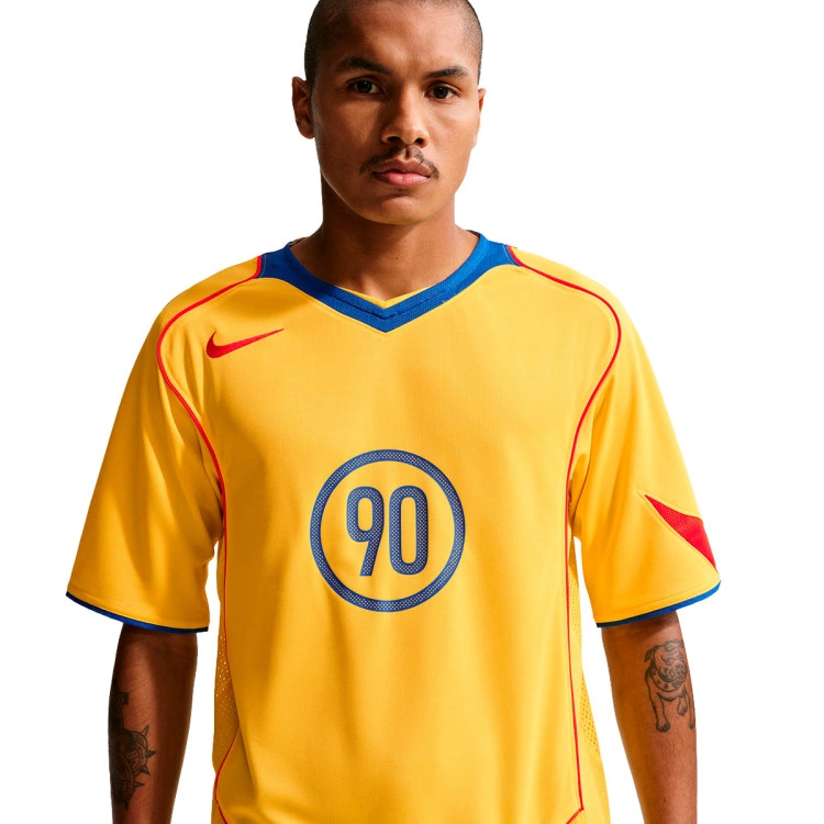 camiseta-nike-total-90-tour-yellow-lyon-blue-habanero-red-habanero-r-2