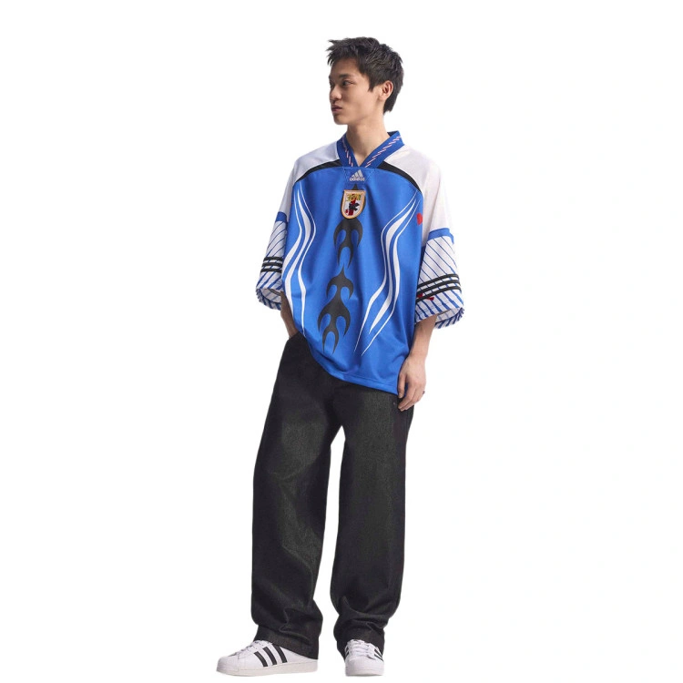 camiseta-adidas-bringback-remixed-japon-power-blue-white-red-6