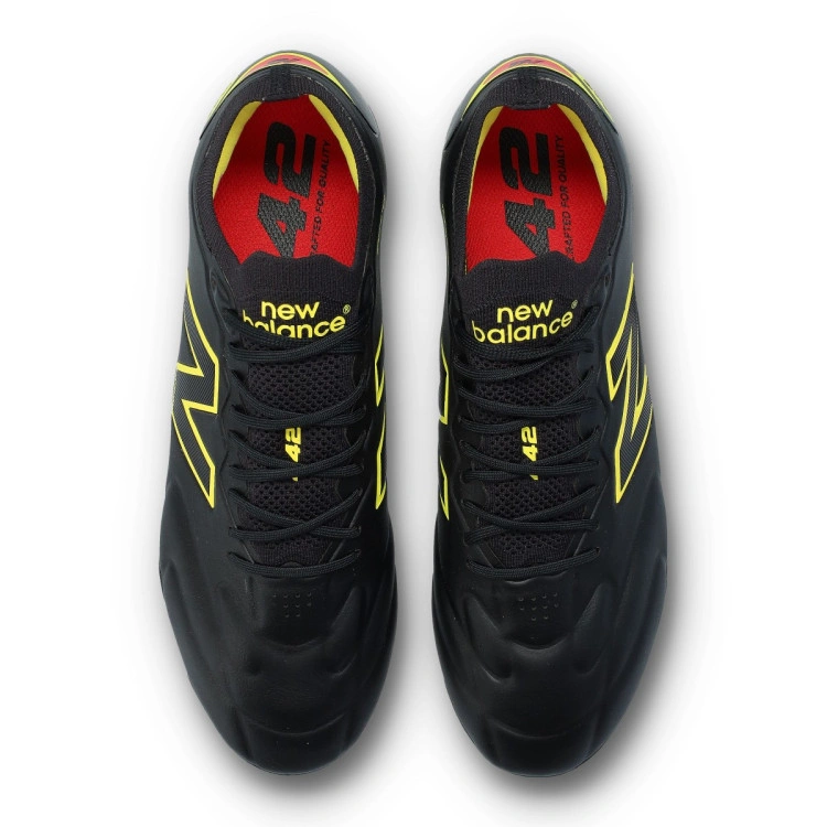 bota-new-balance-442-knit-elite-sg-v3-black-yellow-5