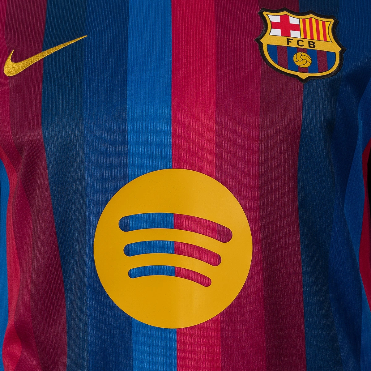 camiseta-nike-fc-barcelona-primera-equipacion-2026-2027-garnet-5
