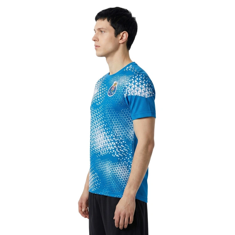 camiseta-new-balance-fc-porto-pre-match-2026-2027-light-blue-2