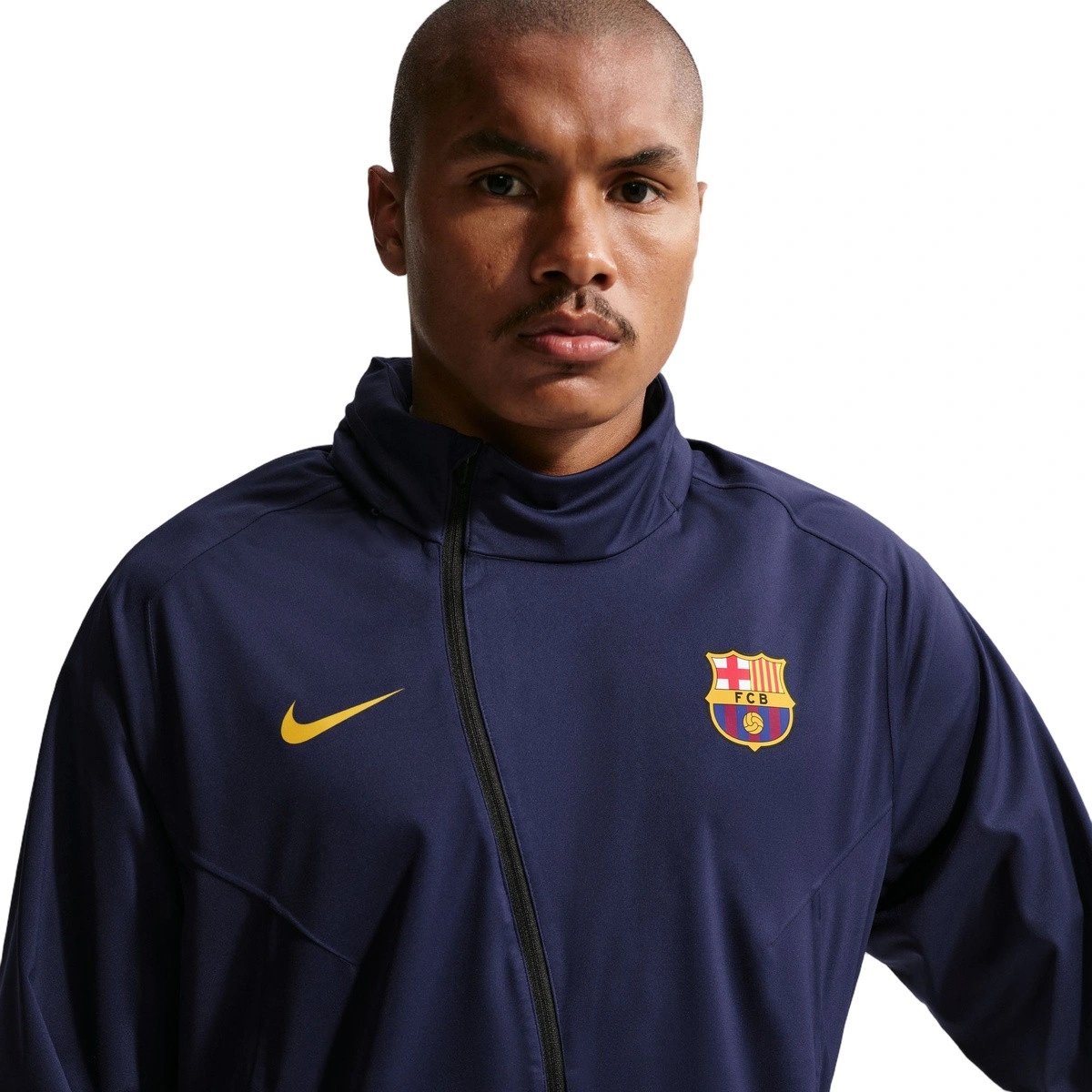 chaqueta-nike-fc-barcelona-pre-match-2026-2027-black-2