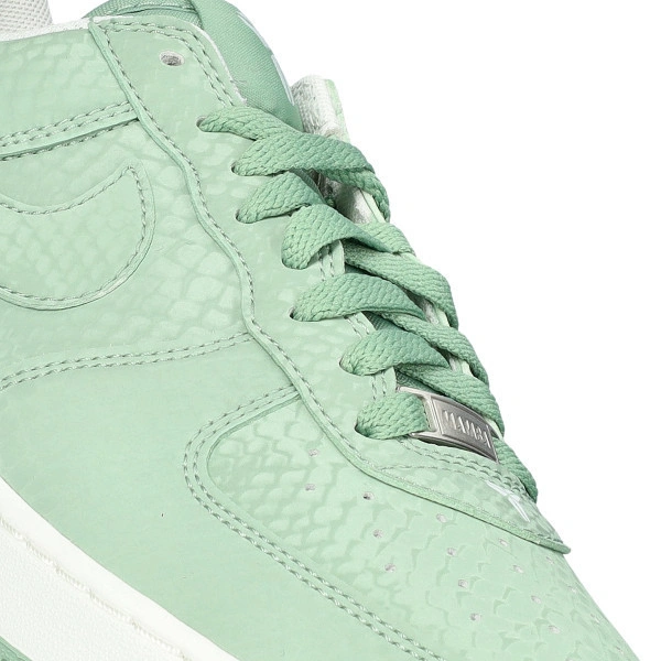 sneakers-nike-kobe-air-force-1-low-steam-summit-white-4