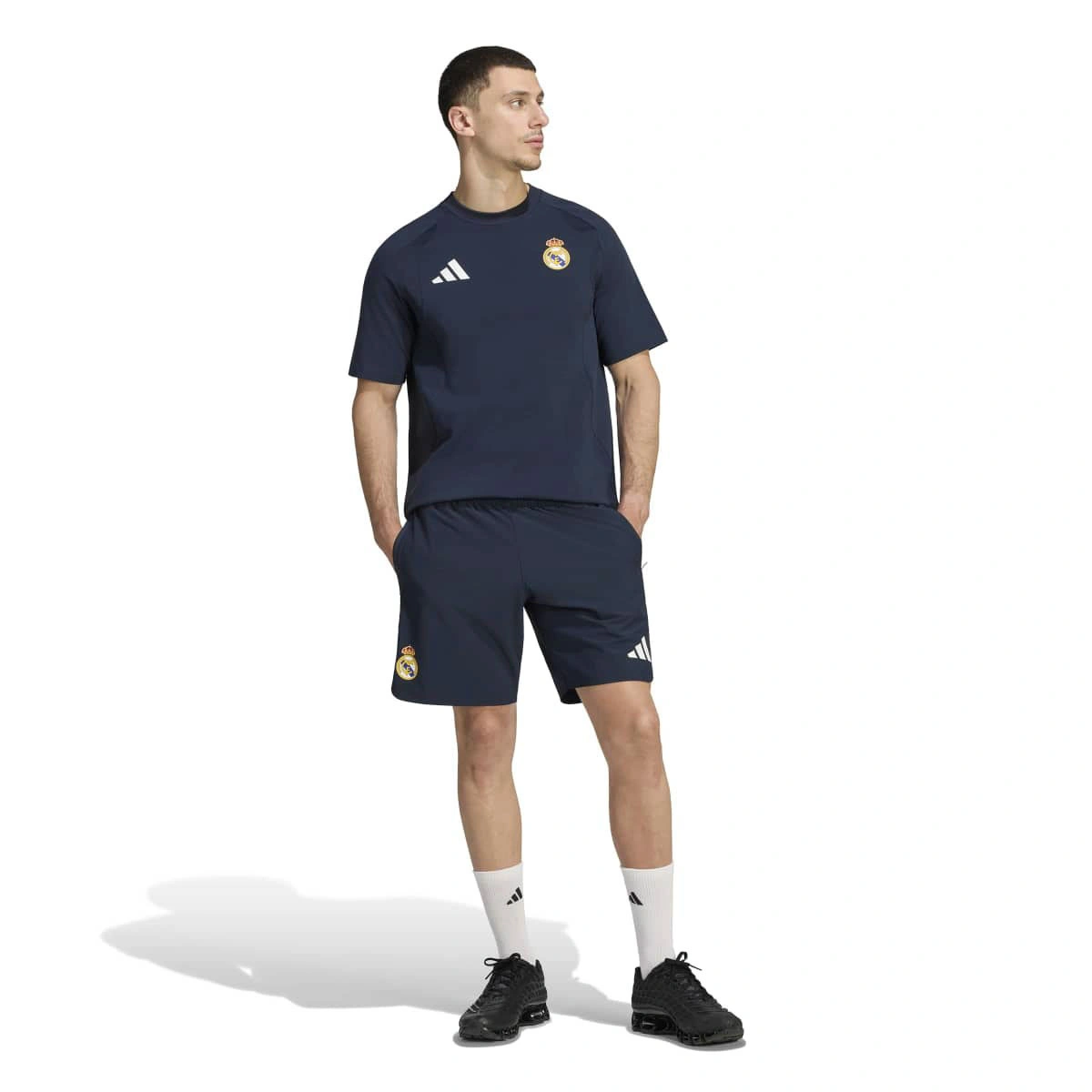 camiseta-adidas-real-madrid-fanswear-2026-2027-night-navy-4