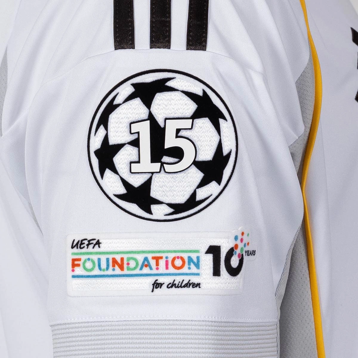 camiseta-adidas-real-madrid-primera-equipacion-2025-2026-vini-jr-parche-blanco-8