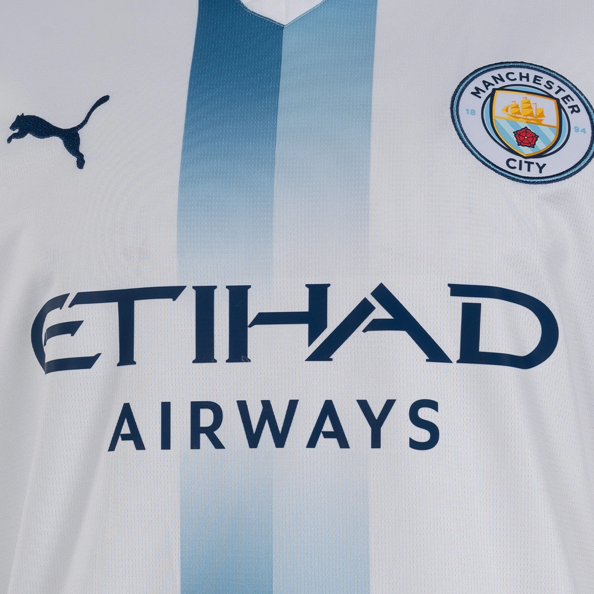 camiseta-puma-manchester-city-tercera-equipacion-2026-2027-white-blazing-blue-5