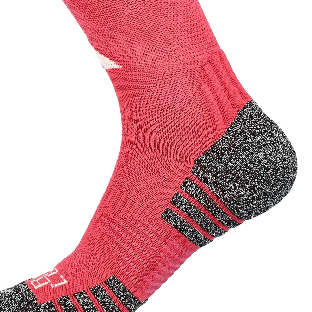 medias-adidas-real-madrid-drittes-2026-2027-rosa-3