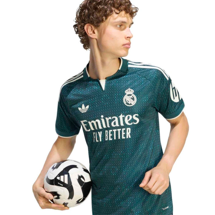 camiseta-adidas-authentic-real-madrid-segunda-equipacion-2026-2027-aurora-ivy-5
