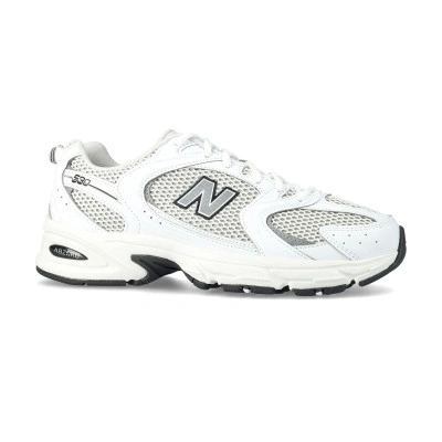 Sneakersy 530