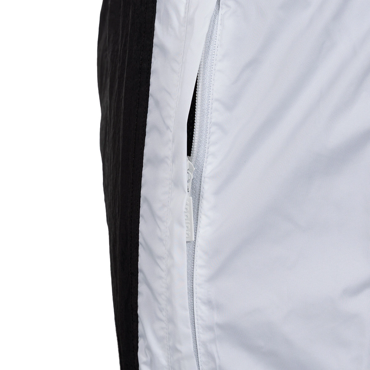 pantalon-largo-adidas-juventus-eqt-fanswear-2026-2027-negro-5