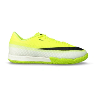 Buty futsalu Vapor 17 Academy IC