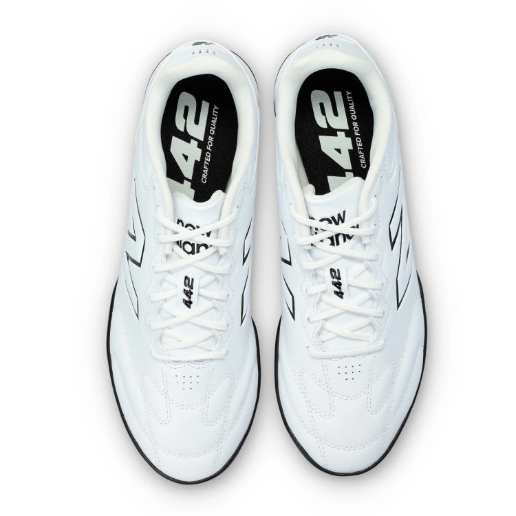 bota-new-balance-442-team-turf-v3-blanco-5
