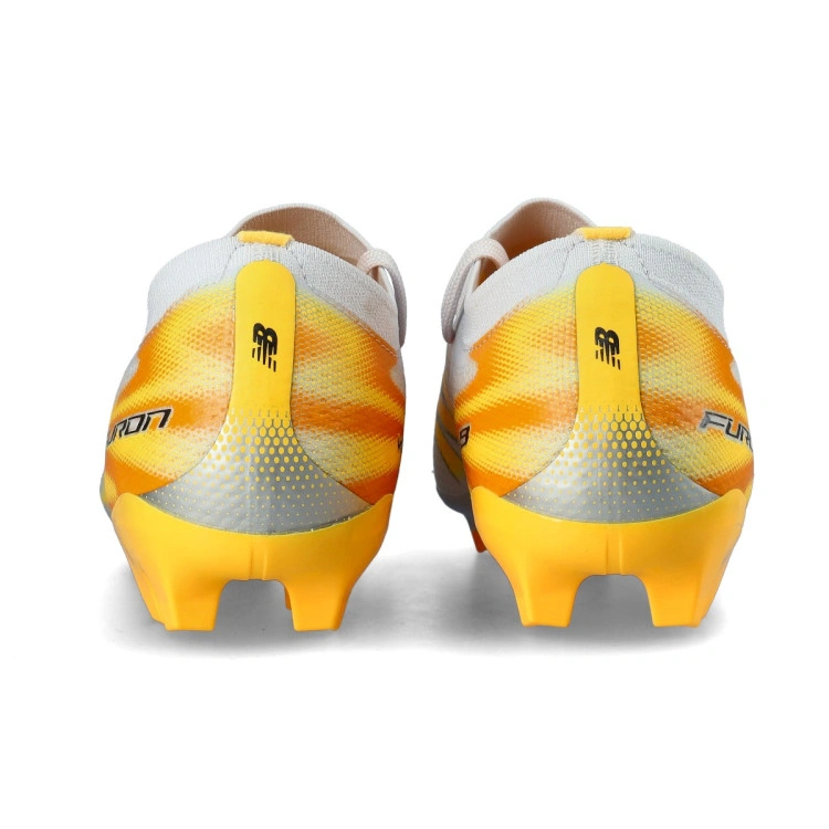 bota-new-balance-furon-team-fg-v9-blanco-4