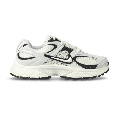 Sneakersy Nike V5 Rnr Mujer