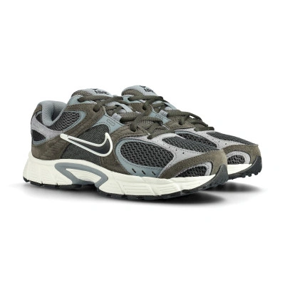 Sneakersy Nike V5 Rnr Suede 2