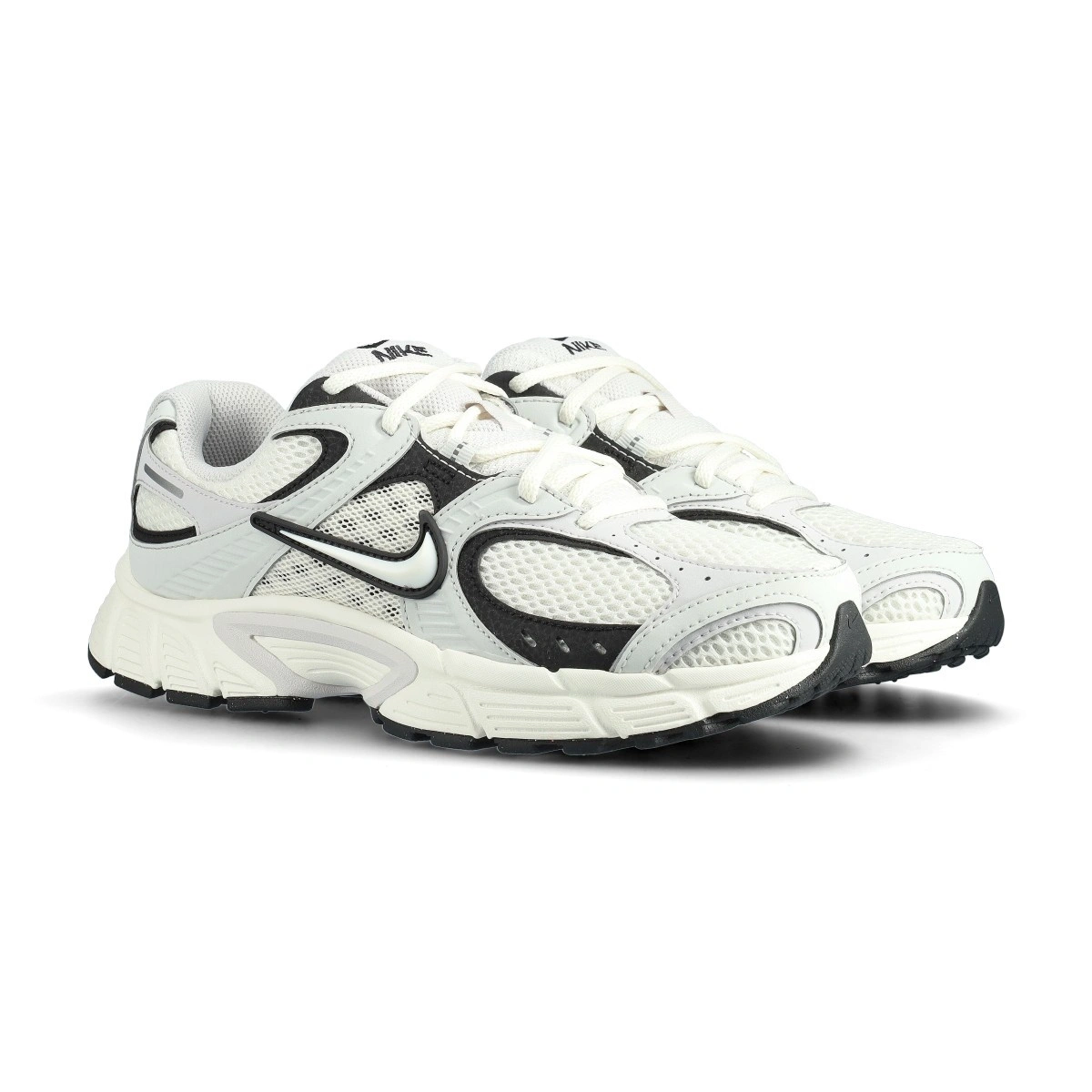 sneakers-nike-nike-v5-rnr-nbk-beige-0