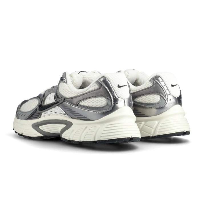 sneakers-nike-nike-v5-rnr-gris-5