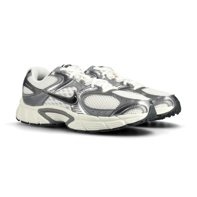 Sneakersy Nike V5 Rnr