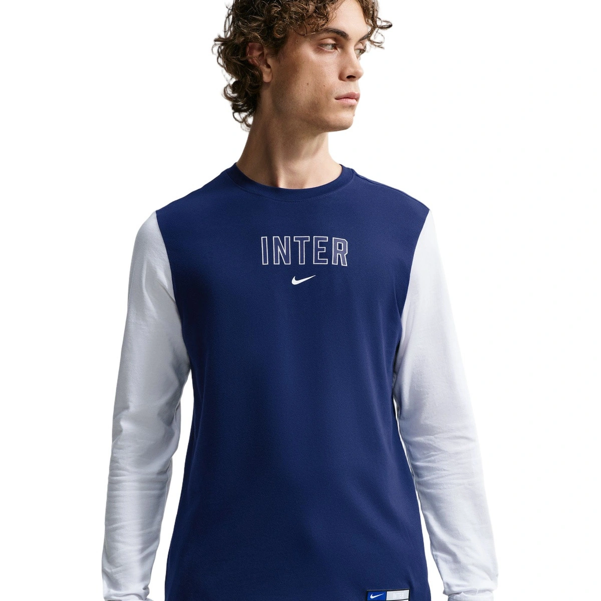 camiseta-nike-inter-milan-fanswear-2026-2027-blue-void-university-gold-no-sponsor-0