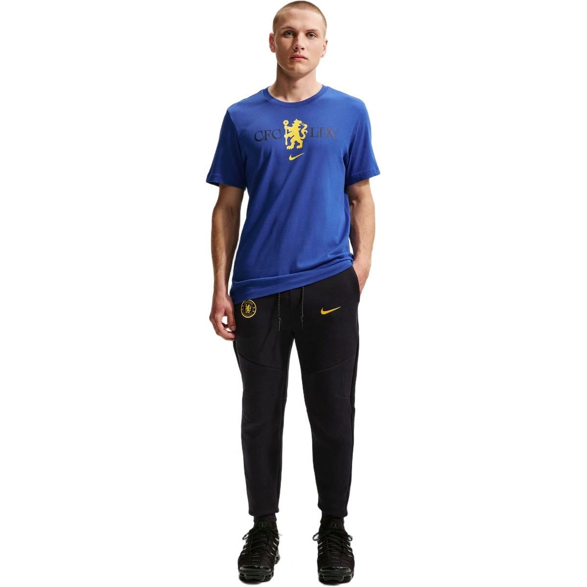 pantalon-largo-nike-chelsea-fc-fanswear-2026-2027-rush-blue-global-red-white-no-sponsor-3rd-3
