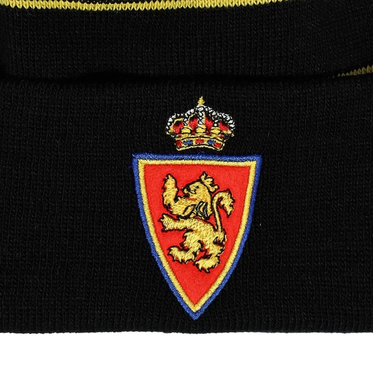 gorro-real-zaragoza-avispa-adulto-real-zaragoza-negro-2