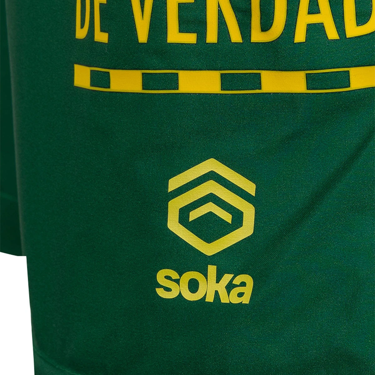 pantalon-corto-soka-sd-huesca-2-equipacion-2026-2027-green-flag-red-yellow-4
