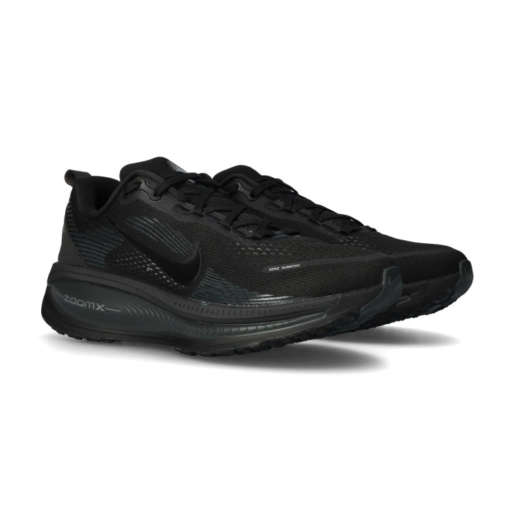 zapatilla-nike-vomero-18-black-black-dk-smoke-grey-lt-smoke-grey-0