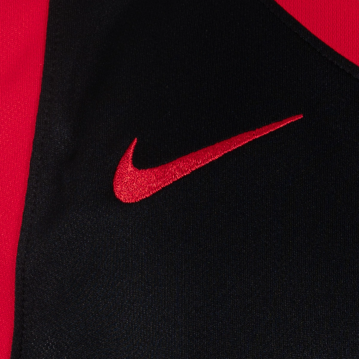 camiseta-nike-team-25-nino-black-2