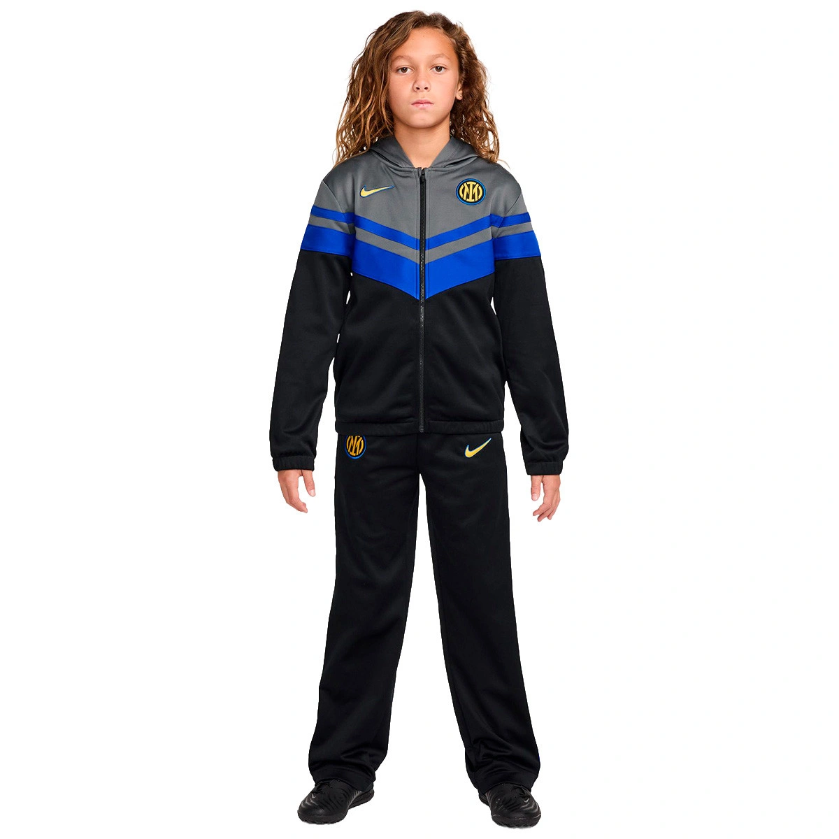chandal-nike-inter-milan-fanswear-2026-2027-nino-iron-grey-black-lyon-blue-tour-yellow-no-spon-0