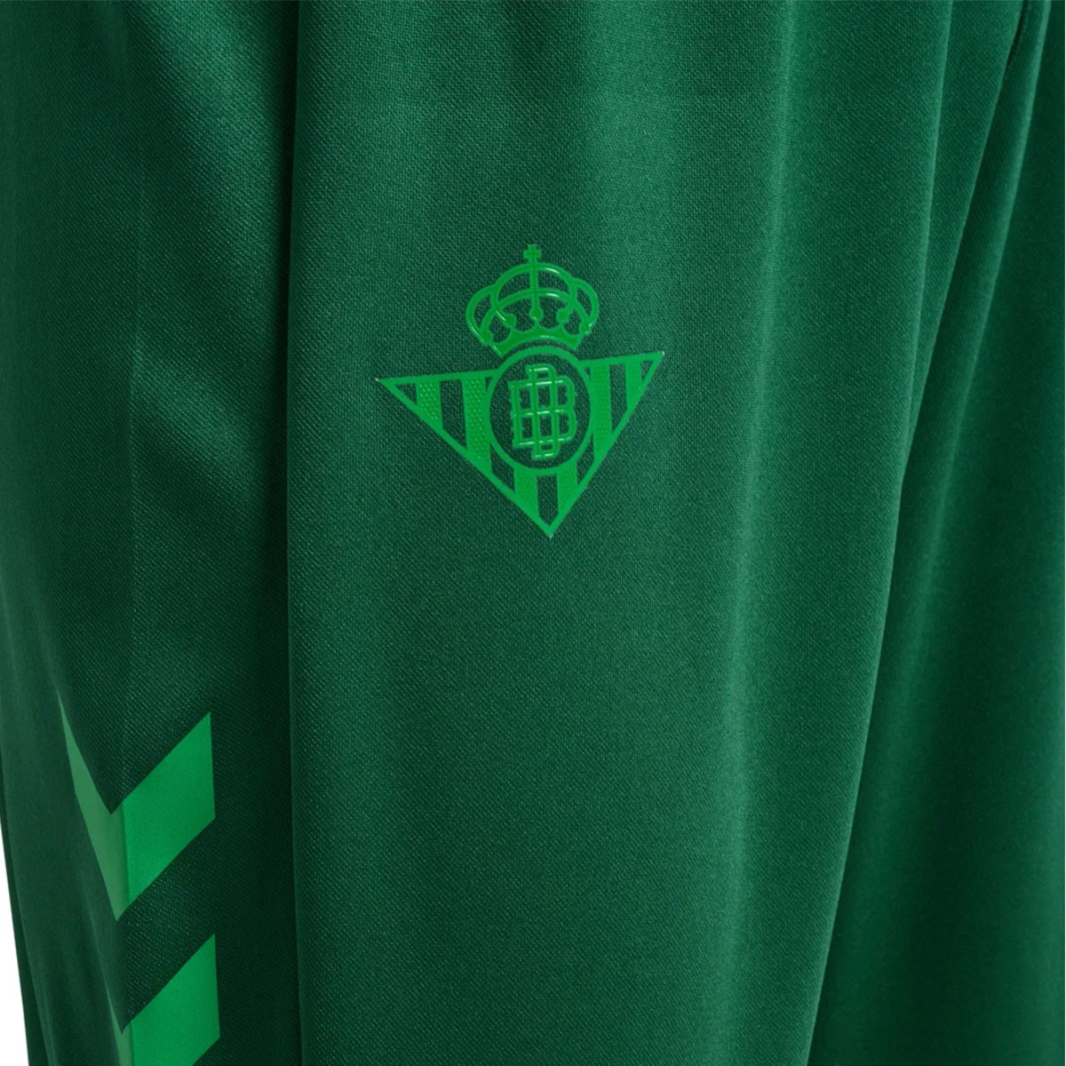 sudadera-hummel-real-betis-training-2026-2027-nino-evergreen-5